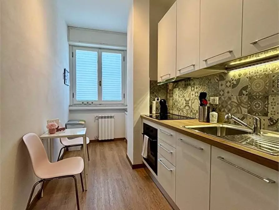 Immagine 7 di Appartamento in vendita  a Carrara