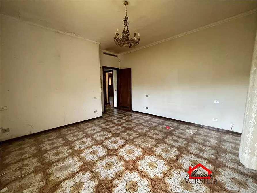 Immagine 7 di Appartamento in vendita  a Massa