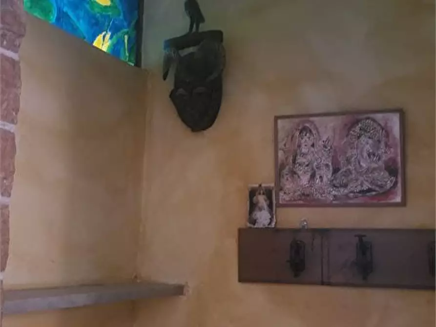 Immagine 7 di Casa semindipendente in vendita  a Carrara