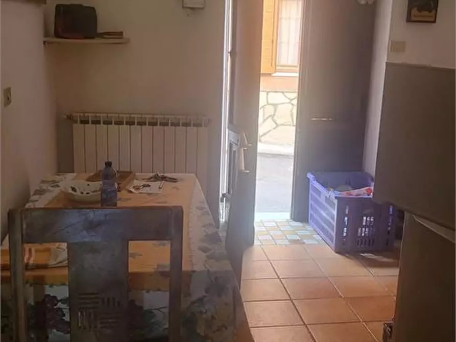 Immagine 6 di Casa semindipendente in vendita  a Carrara