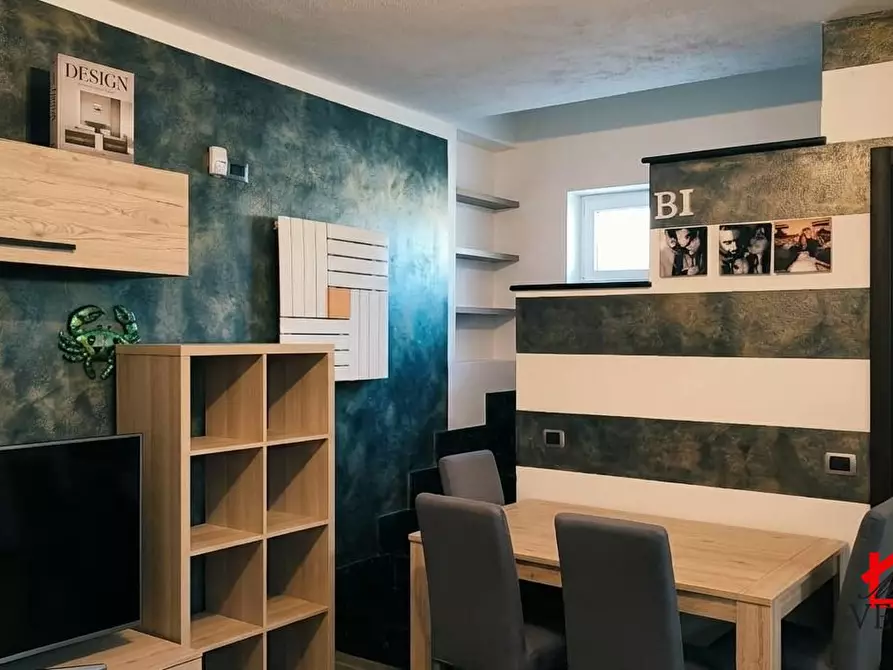Immagine 4 di Casa semindipendente in vendita  9 a Massa