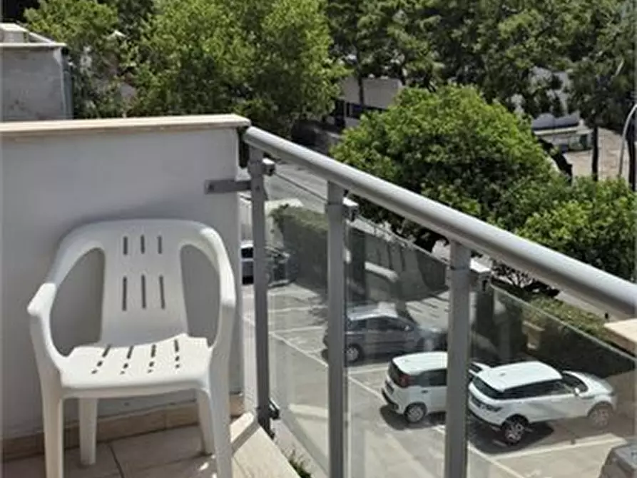 Immagine 10 di Appartamento in vendita  a Bari