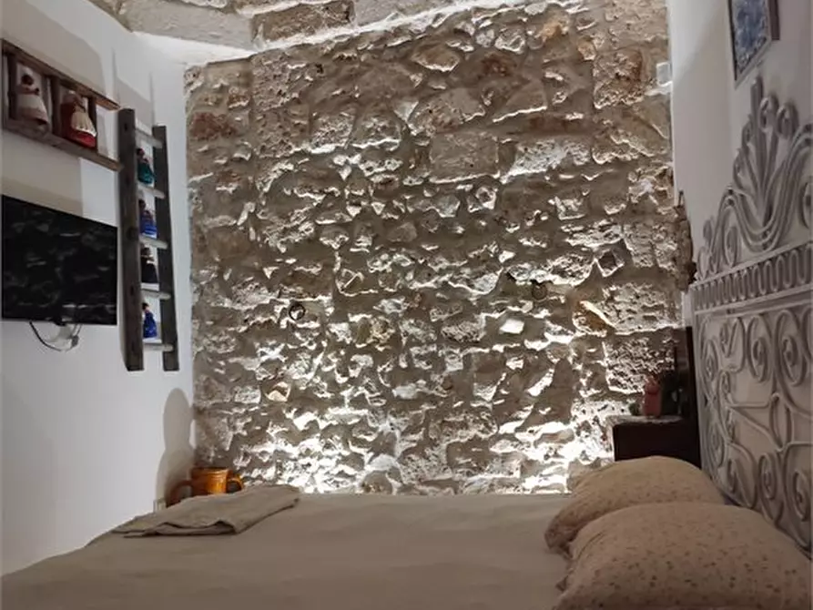 Immagine 6 di Casa semindipendente in vendita  a Ostuni
