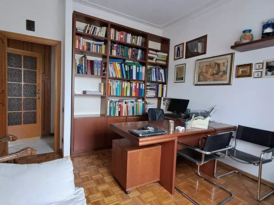 Immagine 8 di Appartamento in vendita  a Massarosa