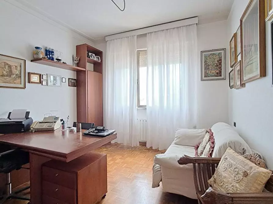 Immagine 7 di Appartamento in vendita  a Massarosa