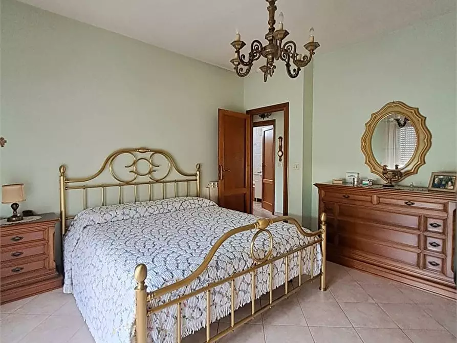 Immagine 5 di Appartamento in vendita  a Massarosa