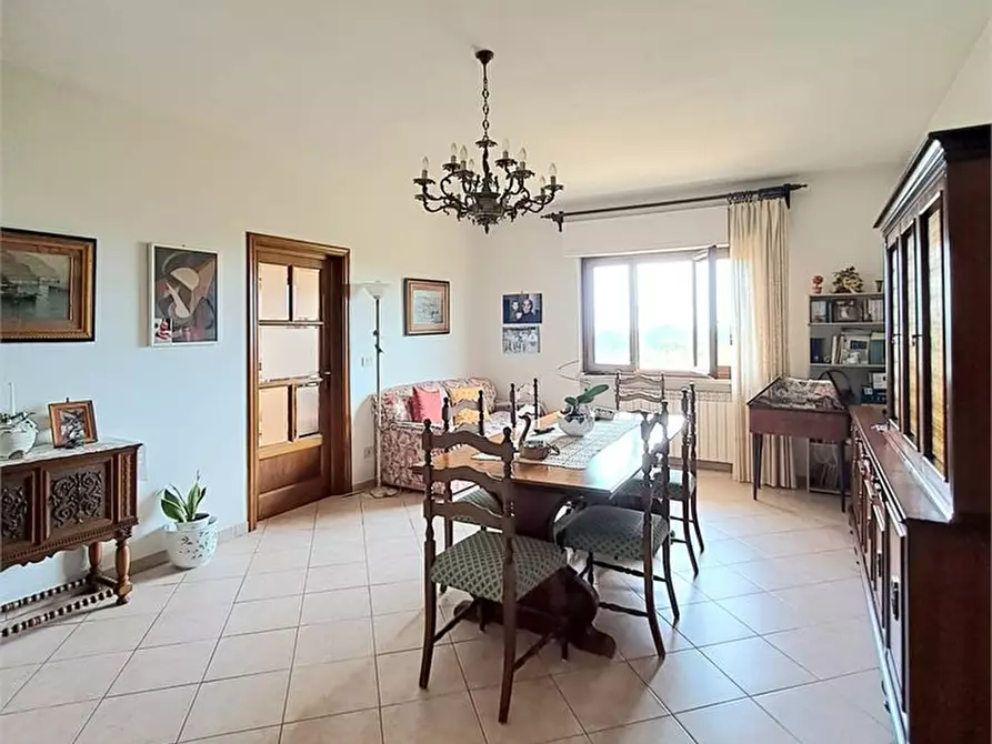 Immagine 1 di Appartamento in vendita  a Massarosa