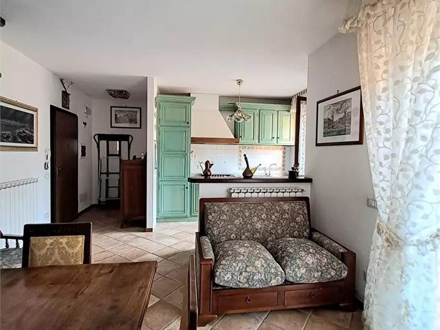 Immagine 3 di Appartamento in vendita  a Massarosa