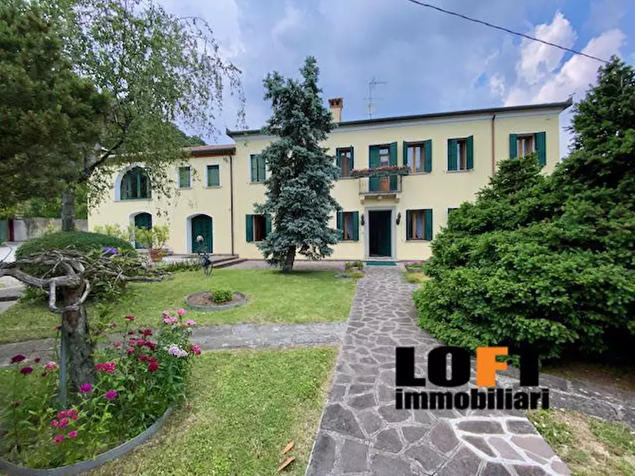 Immagine 1 di Rustico / casale in vendita  a Galzignano Terme