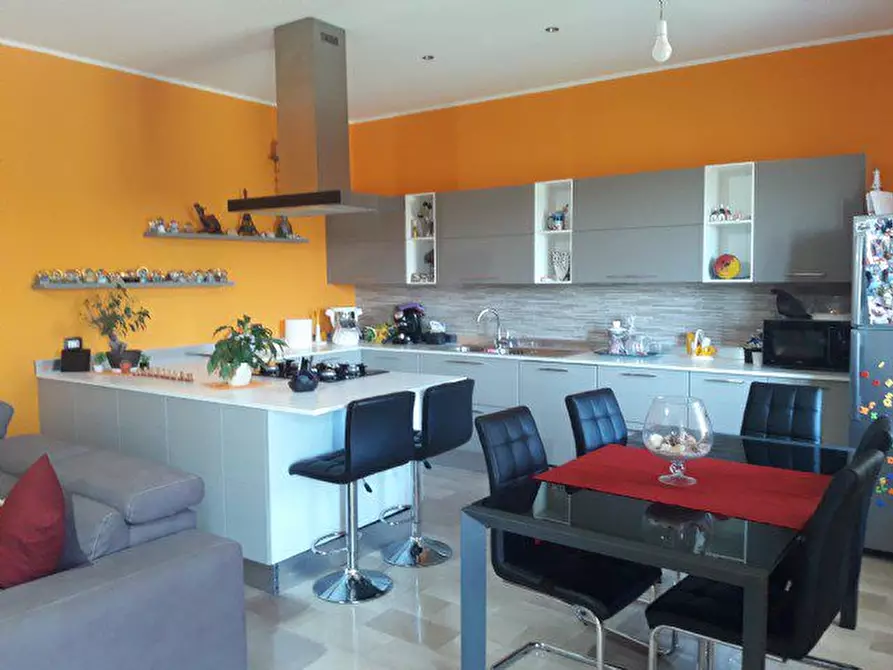 Immagine 1 di Appartamento in vendita  a Santa Teresa Di Riva