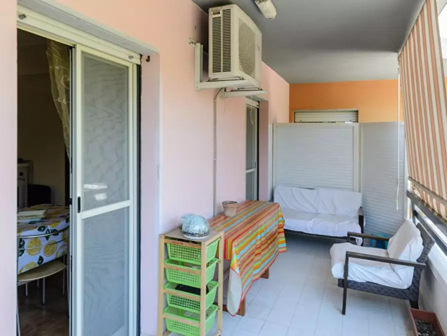 Immagine 5 di Appartamento in vendita  a Furci Siculo
