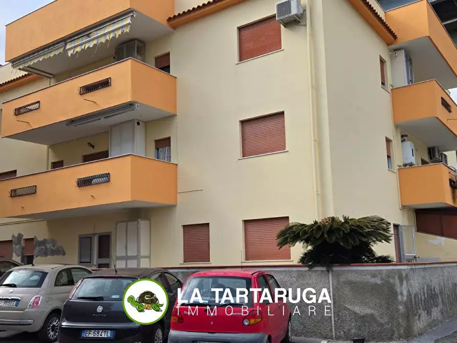 Immagine 2 di Appartamento in vendita  a Ali' Terme