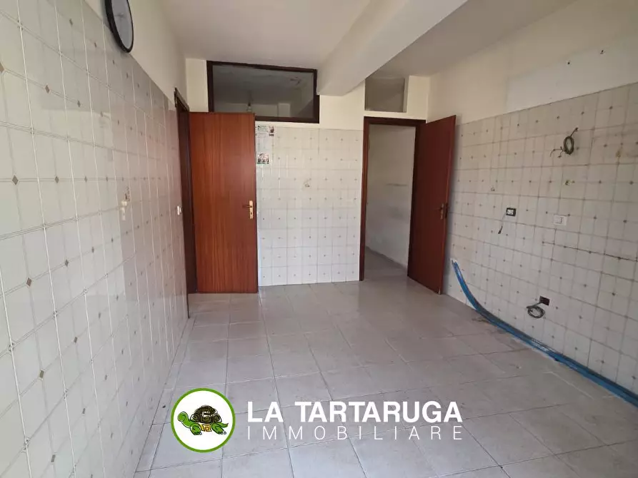 Immagine 5 di Appartamento in vendita  a Ali' Terme