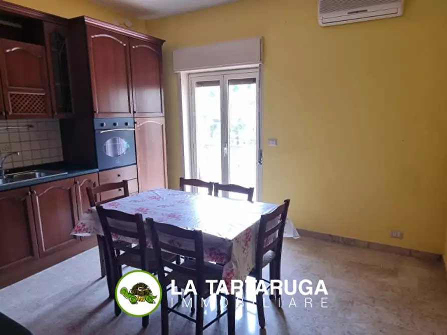 Immagine 2 di Appartamento in vendita  a Santa Teresa Di Riva