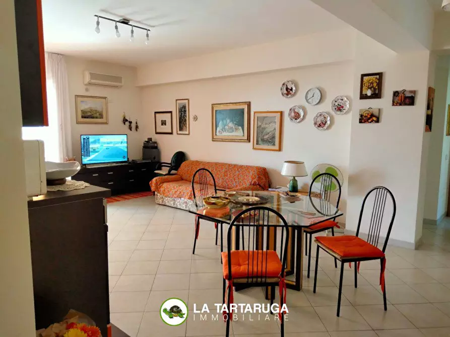 Immagine 4 di Appartamento in vendita  a Santa Teresa Di Riva