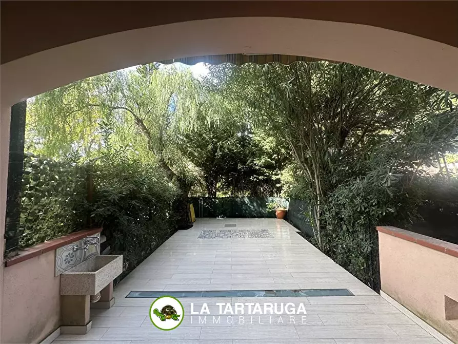 Immagine 1 di Appartamento in vendita  a Furnari