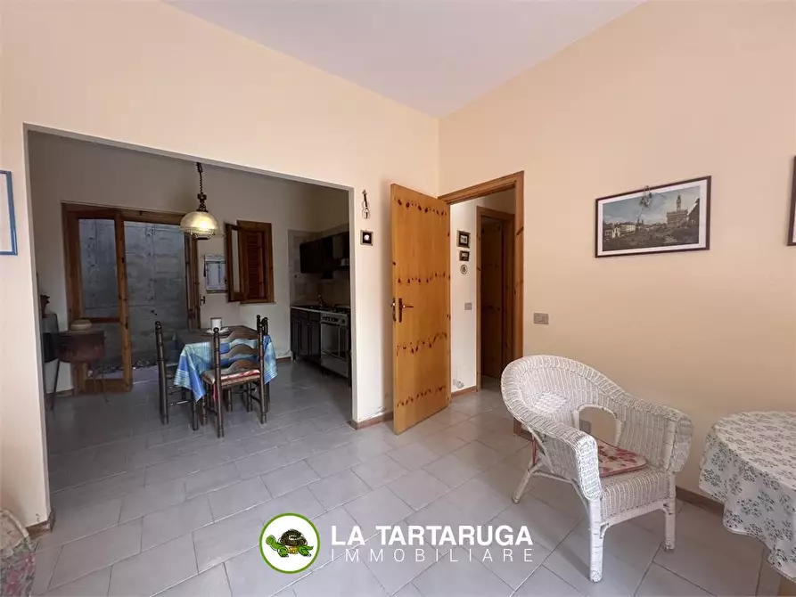 Immagine 10 di Appartamento in vendita  396 a Sant'alessio Siculo