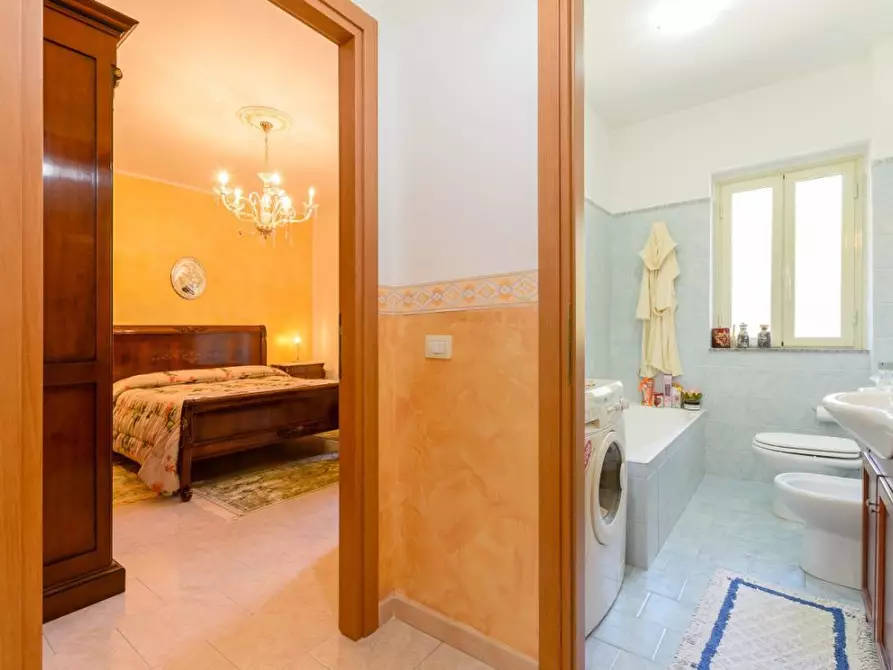 Immagine 7 di Appartamento in vendita  snc a Santa Teresa Di Riva