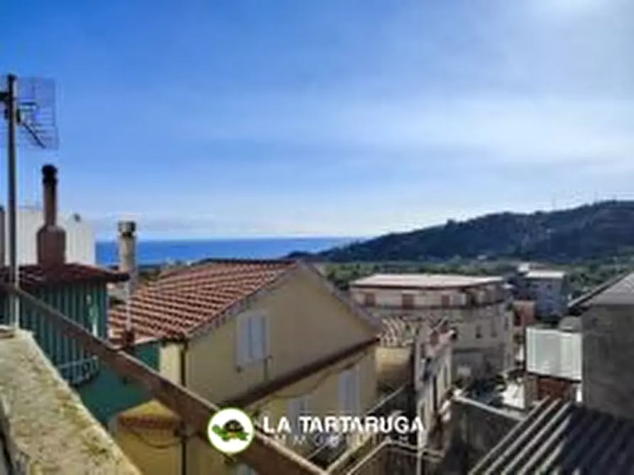 Immagine 1 di Casa indipendente in vendita  a Pagliara