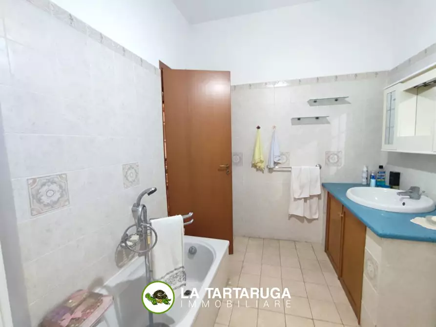 Immagine 10 di Casa indipendente in vendita  a Furci Siculo