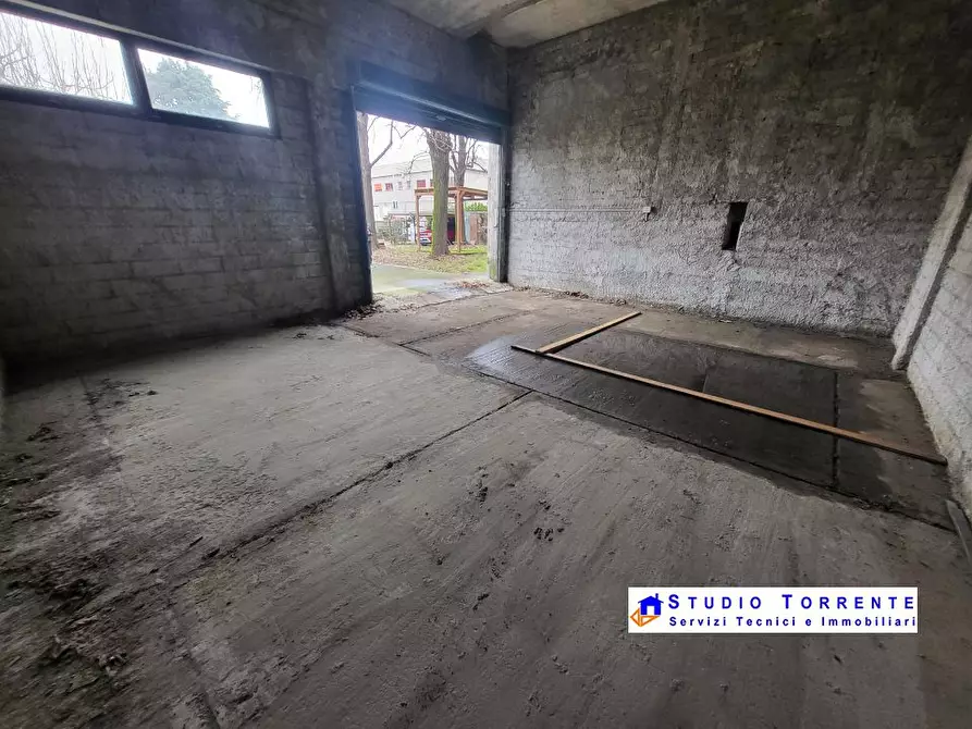 Immagine 5 di Capannone industriale in vendita  a Bollate