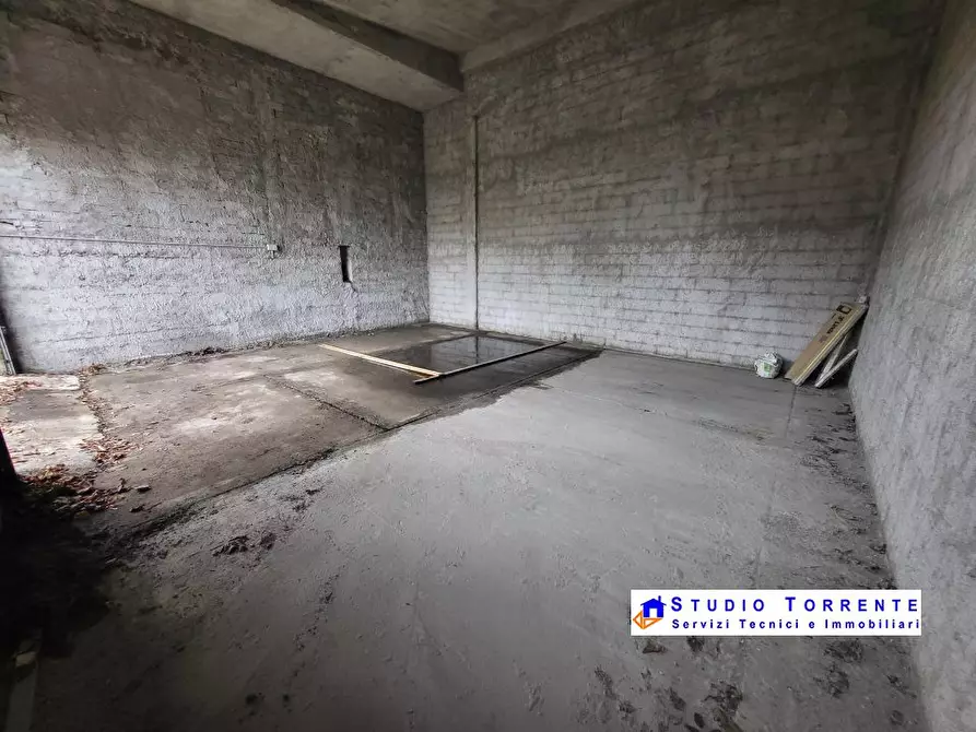 Immagine 7 di Capannone industriale in vendita  a Bollate