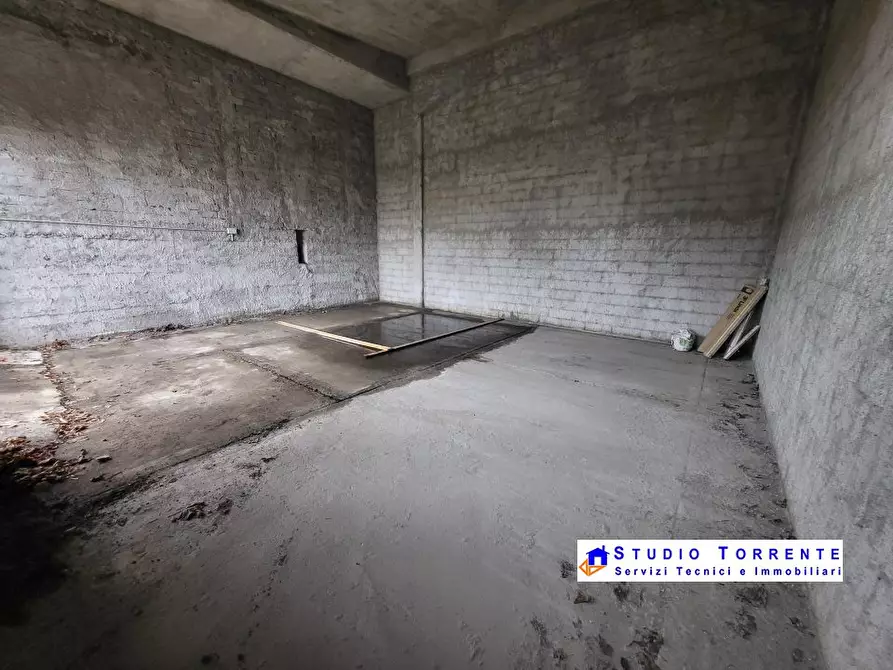 Immagine 8 di Capannone industriale in vendita  a Bollate