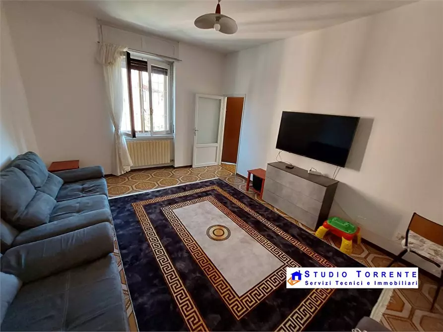 Immagine 2 di Appartamento in vendita  a Garbagnate Milanese