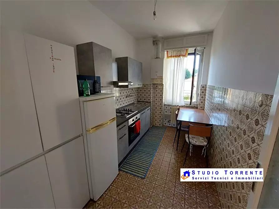 Immagine 3 di Appartamento in vendita  a Garbagnate Milanese