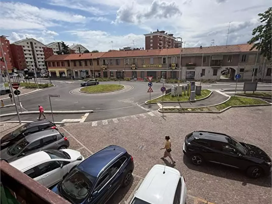 Immagine 5 di Appartamento in vendita  8 a Bollate