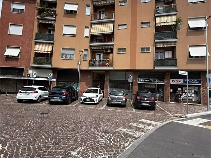 Immagine 1 di Appartamento in vendita  8 a Bollate