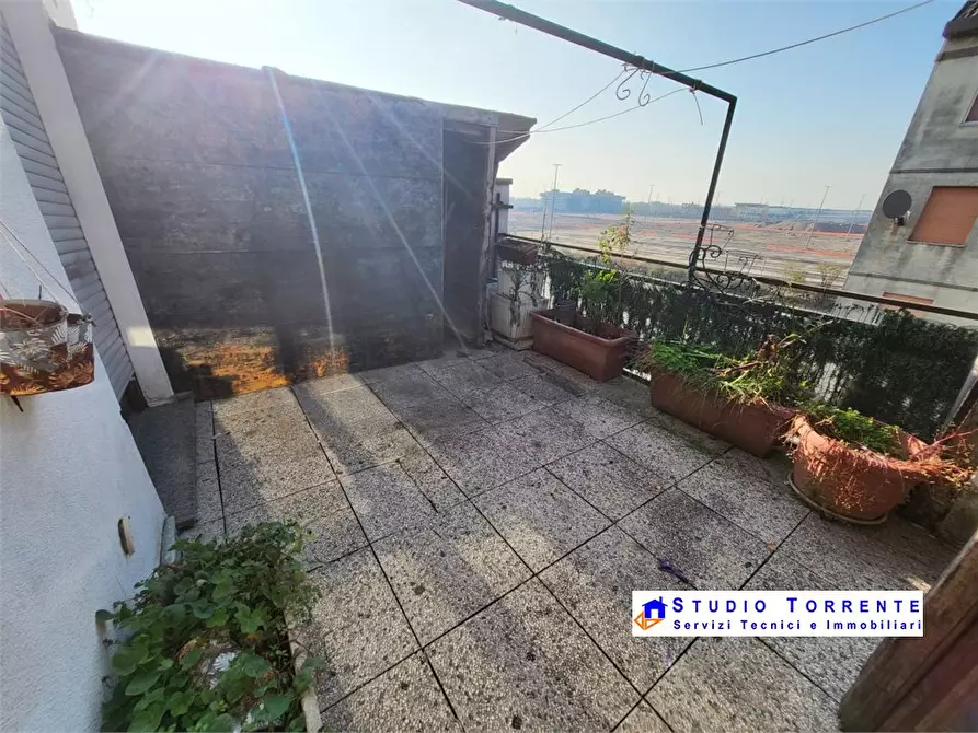 Immagine 10 di Appartamento in vendita  115 a Garbagnate Milanese