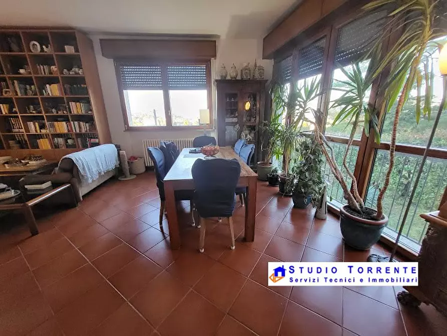 Immagine 3 di Villa in vendita  21 a Inverigo