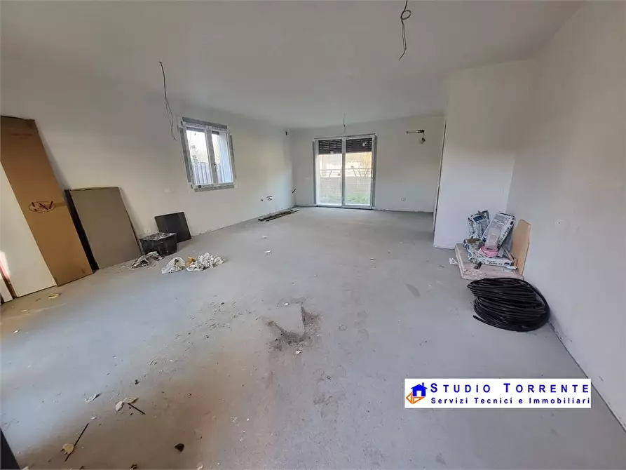 Immagine 8 di Villa in vendita  35 a Seveso