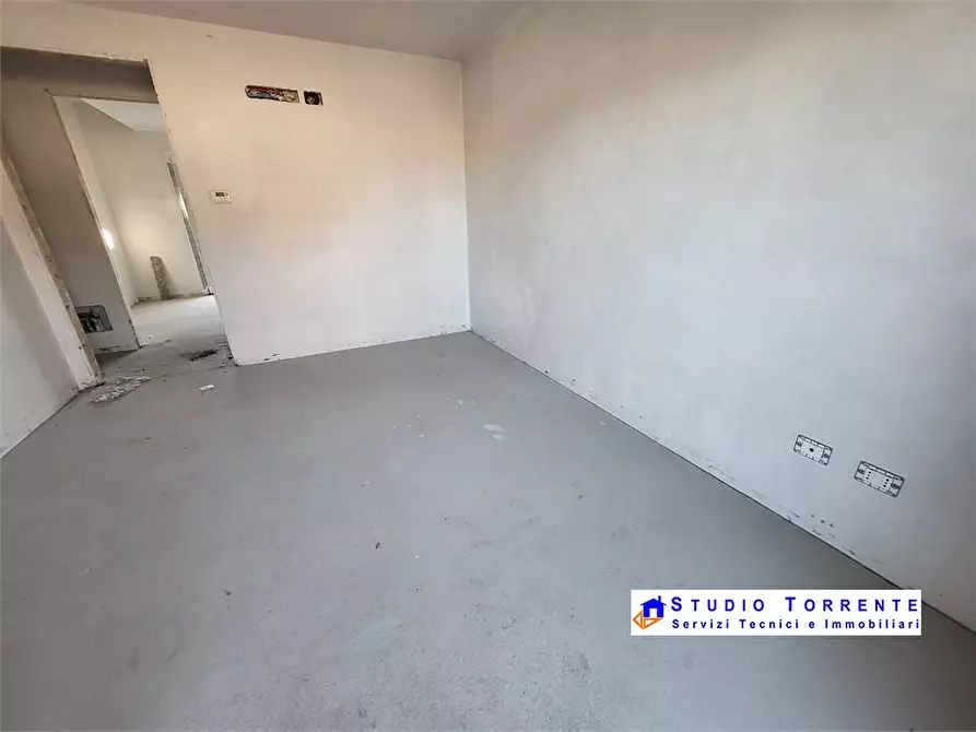 Immagine 9 di Villa in vendita  35 a Seveso