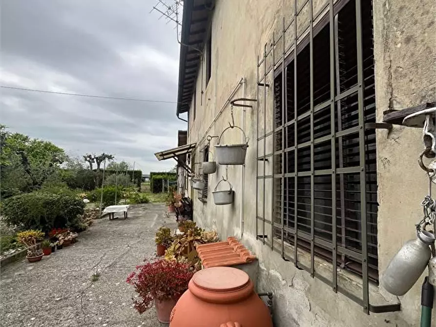 Immagine 7 di Rustico / casale in vendita  a Massarosa