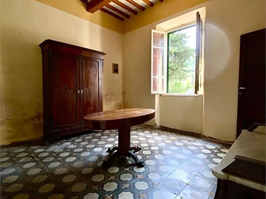 Immagine 7 di Villa in vendita  a Massarosa