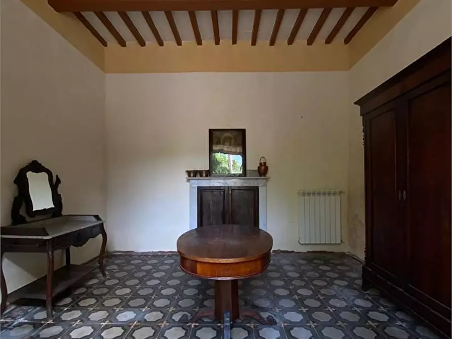 Immagine 9 di Villa in vendita  a Massarosa
