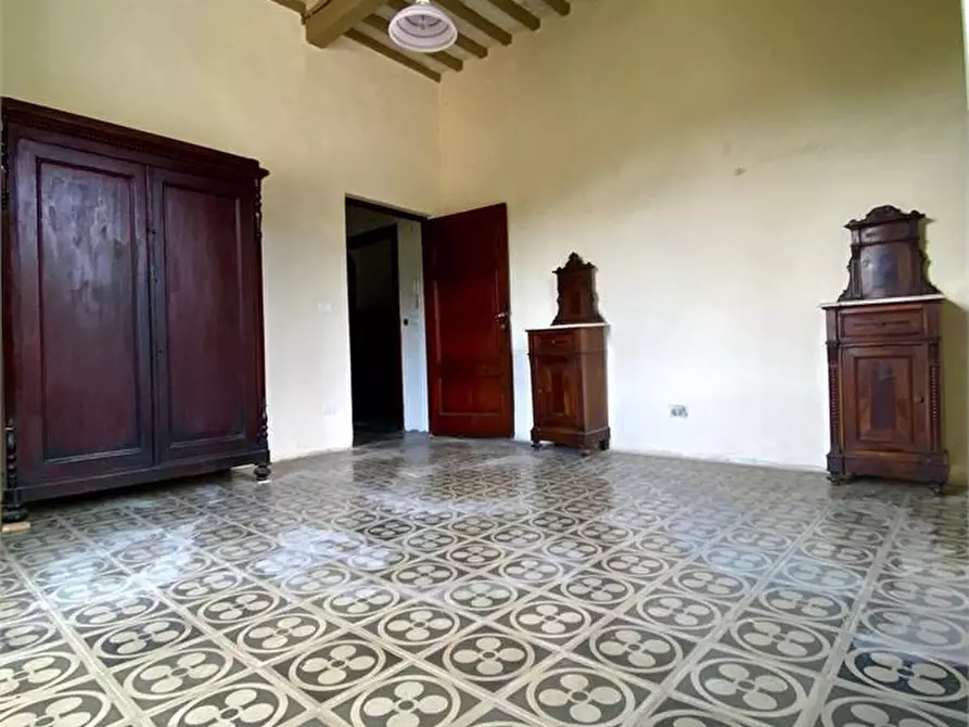 Immagine 8 di Villa in vendita  a Massarosa