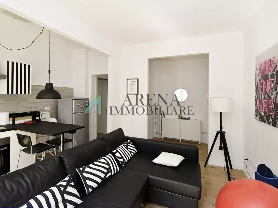 Immagine 5 di Appartamento in affitto  6 a Milano