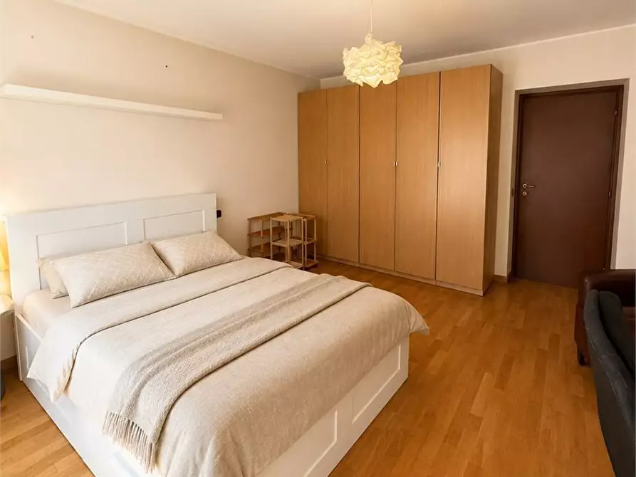 Immagine 3 di Appartamento in affitto  3 a Milano
