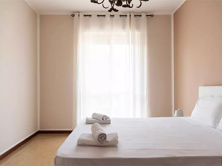 Immagine 6 di Appartamento in affitto  14 a Milano