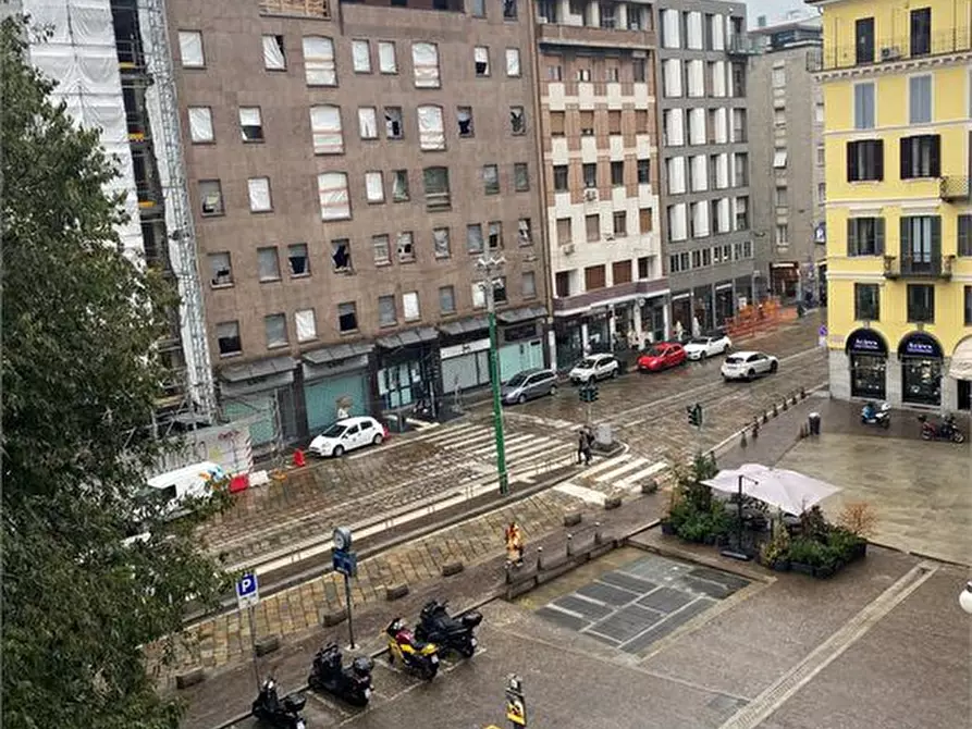 Immagine 5 di Negozio in affitto  3 a Milano