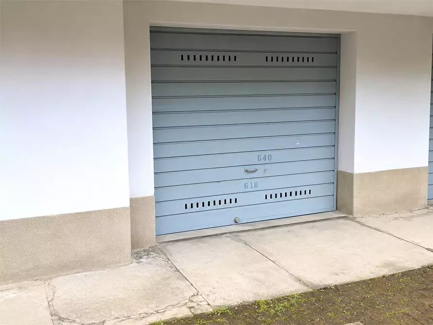 Immagine 3 di Garage in affitto  1 a Milano