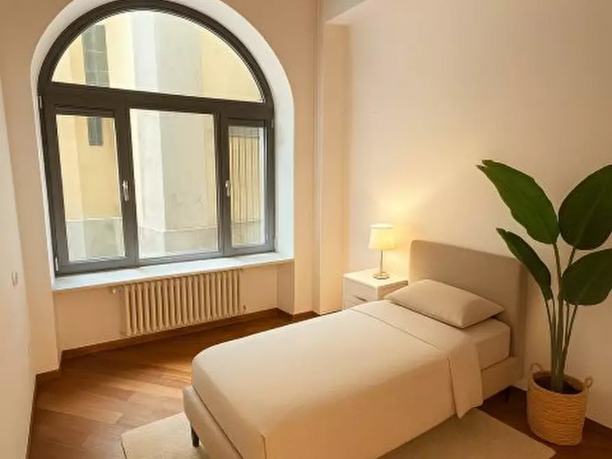 Immagine 5 di Appartamento in affitto  9 a Milano