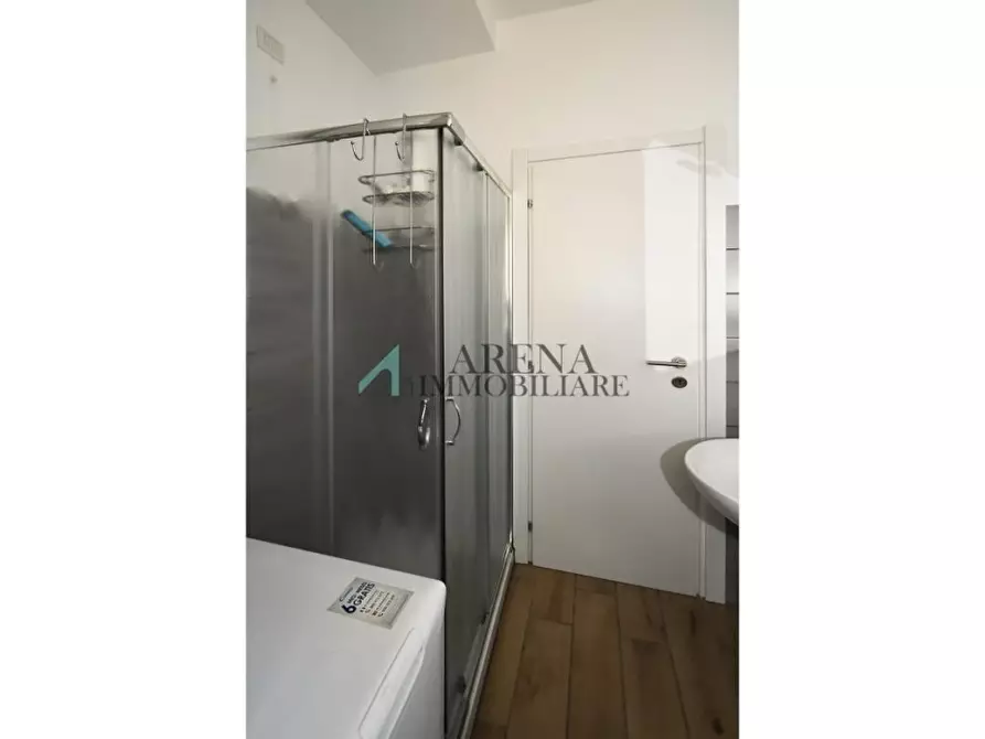 Immagine 8 di Appartamento in affitto  6 a Milano