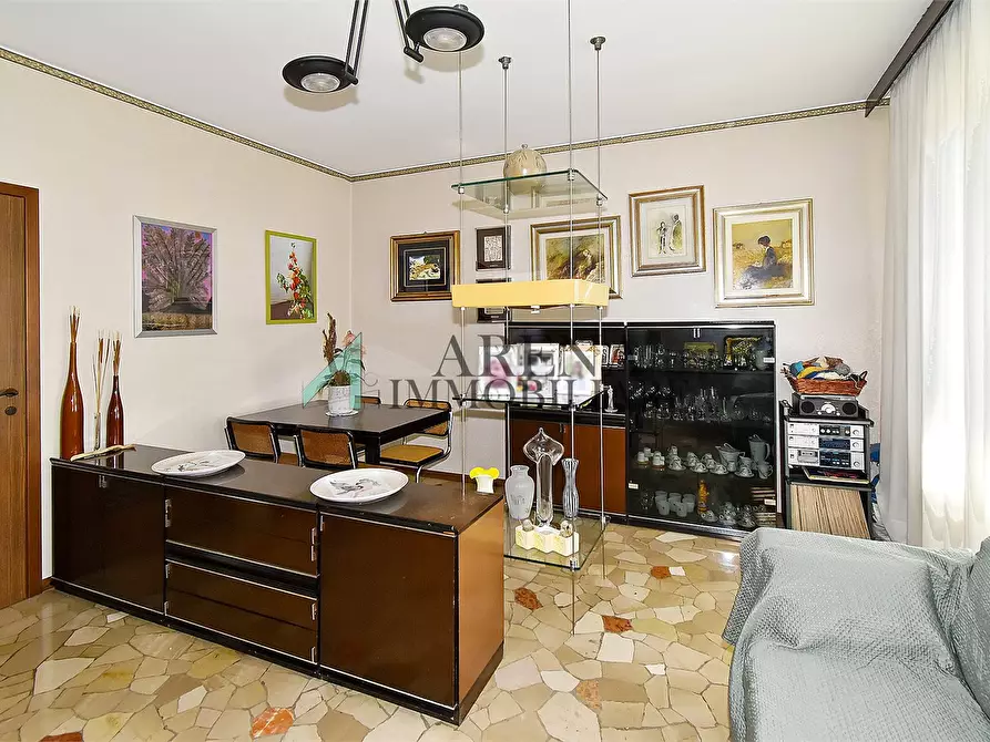 Immagine 4 di Appartamento in vendita  19A a Peschiera Borromeo