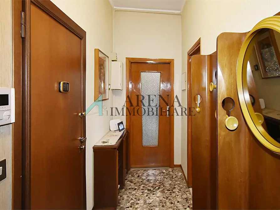 Immagine 8 di Appartamento in vendita  21 a Peschiera Borromeo