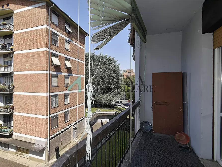 Immagine 9 di Appartamento in vendita  1 a Milano