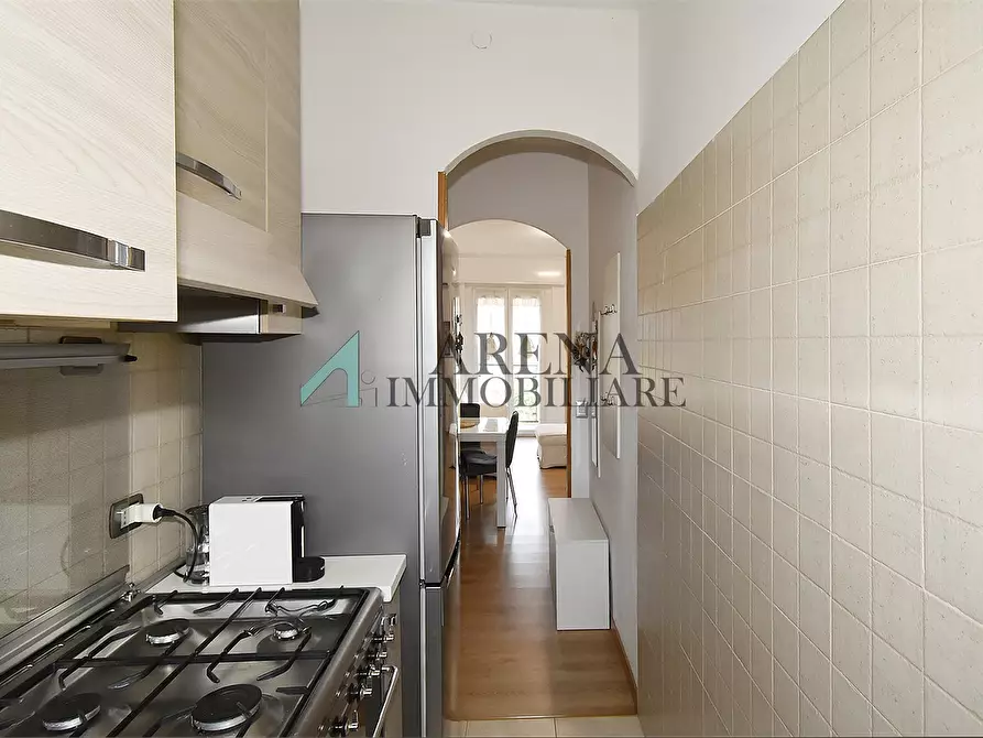 Immagine 10 di Appartamento in vendita  85 a Milano